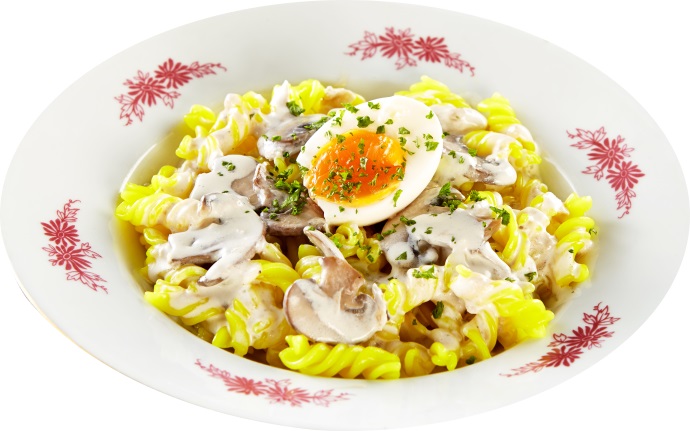 Rýžové těstoviny obarvené kurkumou